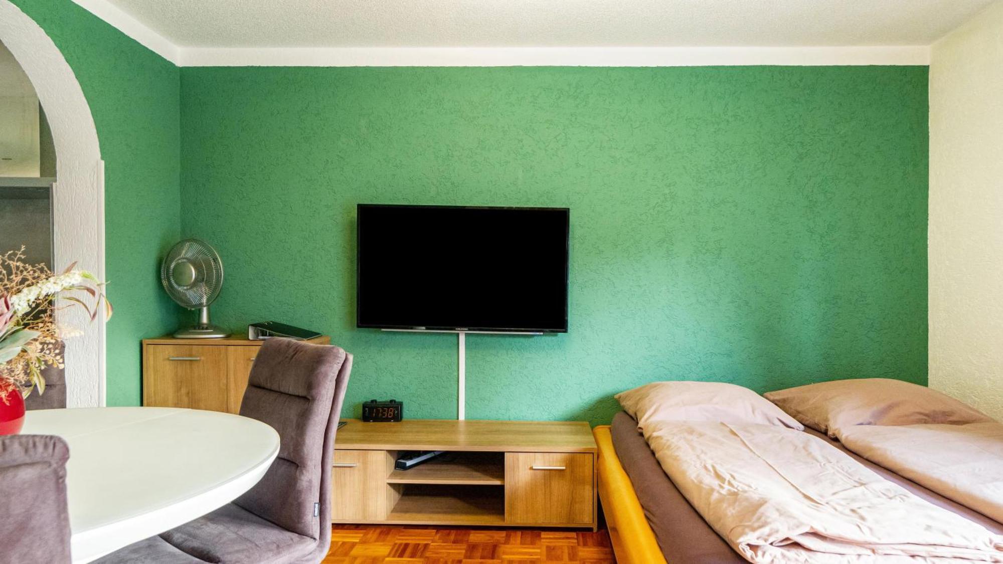Munzingen Ferienwohnung Arenda מראה חיצוני תמונה